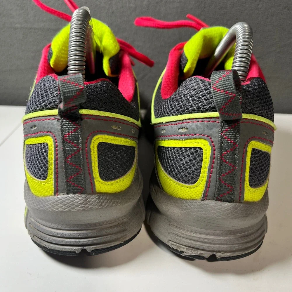 Nike Alvord 9 Trail Running Shoes Mens 8 Grey Volt Pink 443517-036 Sneaker